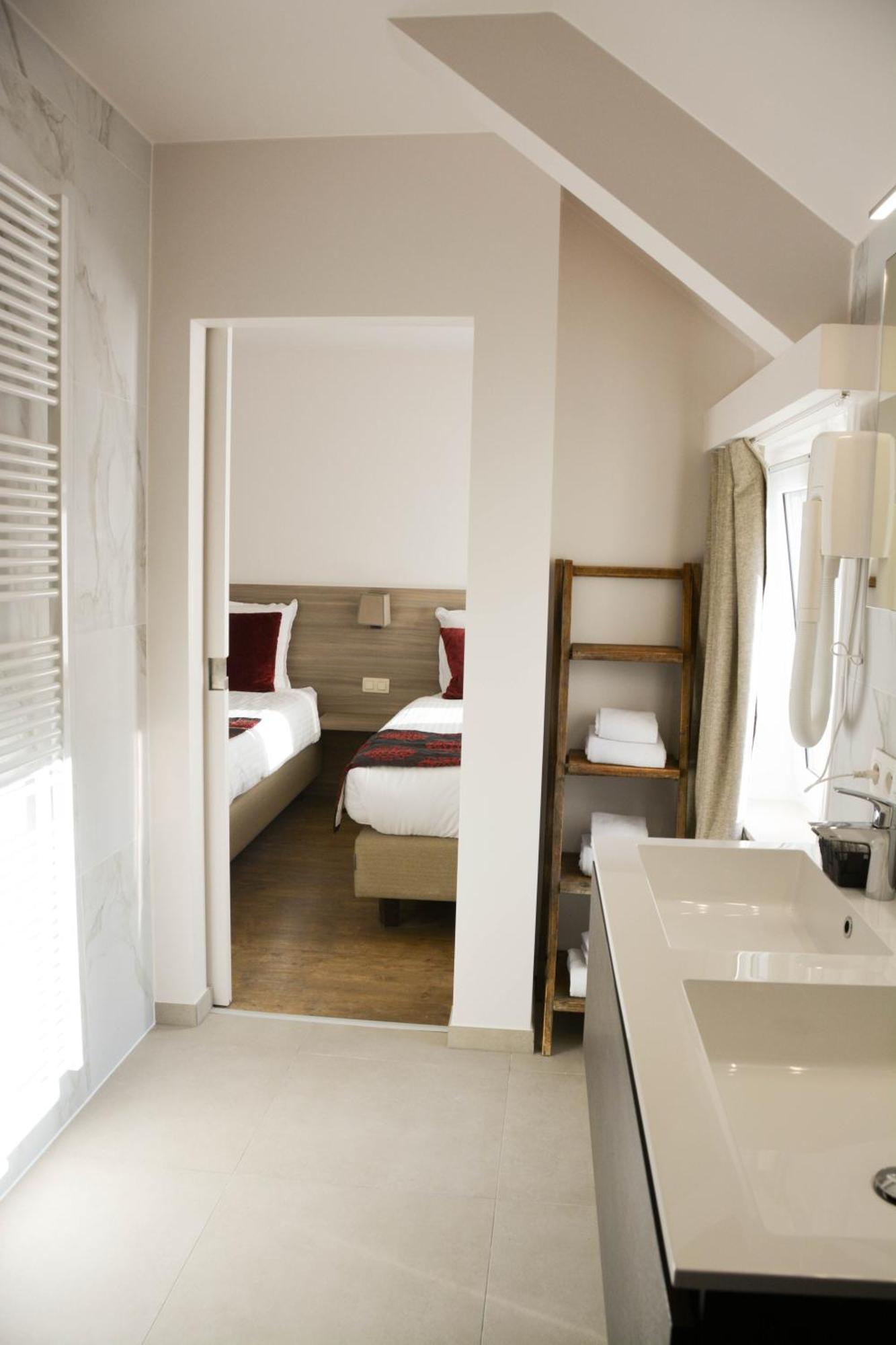 ברוז' Hotel Maraboe מראה חיצוני תמונה
